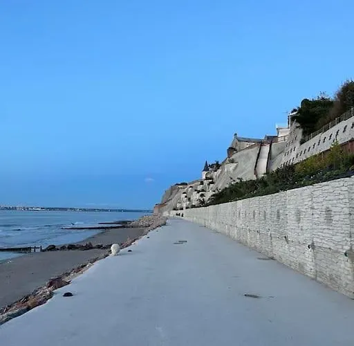 Le Mistral, Vue A 5min De Trouville Deauville
