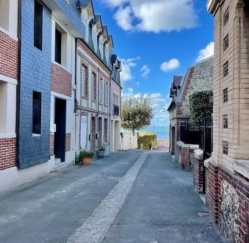 Semesterbostad Le Mistral, Vue A 5min De Trouville Deauville